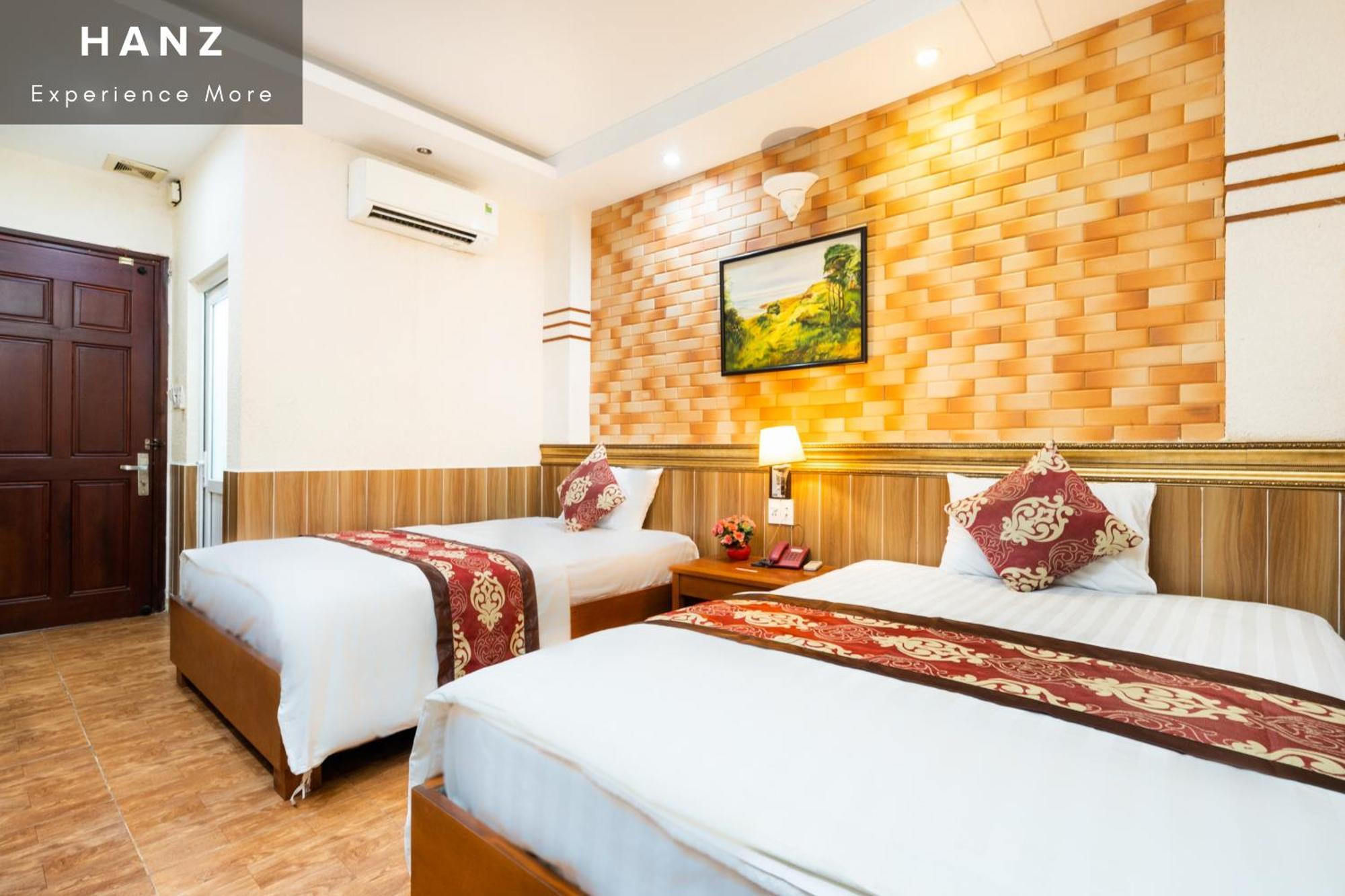 Hanz Queen Airport Hotel Saigon Ho Chi Minh City Room photo